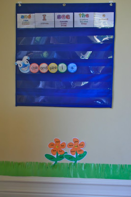 Ready2Read Level 1 Unit 1 in use! The Ready2Read program is a hands-on, interactive and engaging activities that make learning phonics, sight words and word families fun for Pre-K, Kindergarten, and 1st Graders!