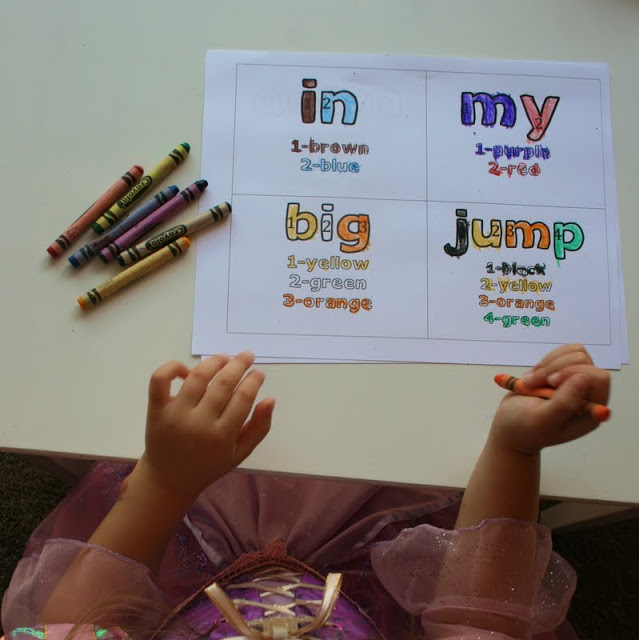 The Ready2Read program is a hands-on, interactive and engaging activities that make learning phonics, sight words and word families fun for Pre-K, Kindergarten, and 1st Graders!