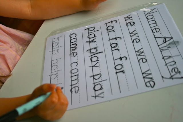 The Ready2Read program is a hands-on, interactive and engaging activities that make learning phonics, sight words and word families fun for Pre-K, Kindergarten, and 1st Graders!