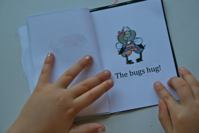 The Ready2Read program is a hands-on, interactive and engaging activities that make learning phonics, sight words and word families fun for Pre-K, Kindergarten, and 1st Graders!