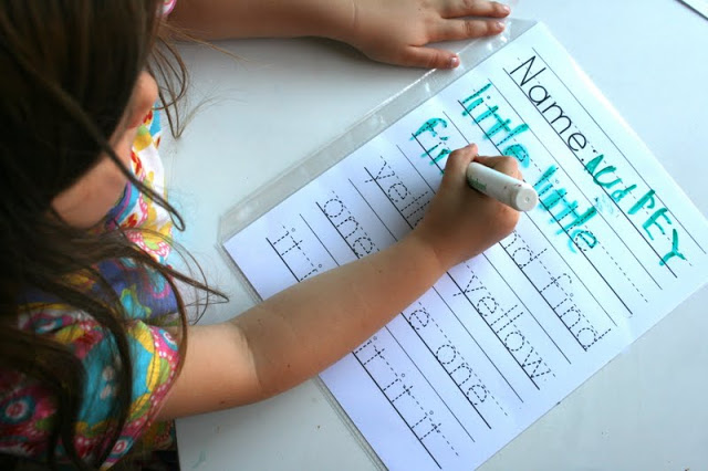 The Ready2Read program is a hands-on, interactive and engaging activities that make learning phonics, sight words and word families fun for Pre-K, Kindergarten, and 1st Graders!