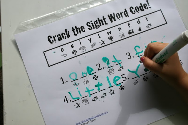The Ready2Read program is a hands-on, interactive and engaging activities that make learning phonics, sight words and word families fun for Pre-K, Kindergarten, and 1st Graders!