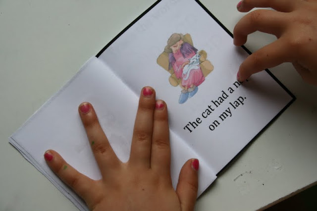 The Ready2Read program is a hands-on, interactive and engaging activities that make learning phonics, sight words and word families fun for Pre-K, Kindergarten, and 1st Graders!