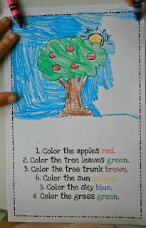 I Can Fall-O Directions in use! This booklet is designed to help reinforce important listening skills and the ability to follow written directions for Preschool and Kindergarten students!