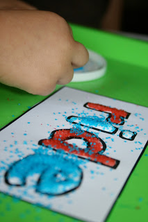 The Ready2Read program is a hands-on, interactive and engaging activities that make learning phonics, sight words and word families fun for Pre-K, Kindergarten, and 1st Grade!