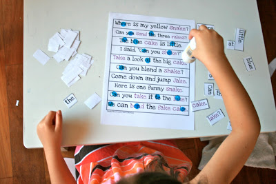 The Ready2Read program is a hands-on, interactive and engaging activities that make learning phonics, sight words and word families fun for Pre-K, Kindergarten, and 1st Grade!