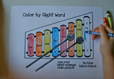 The Ready2Read program is a hands-on, interactive and engaging activities that make learning phonics, sight words and word families fun for Pre-K, Kindergarten, and 1st Grade!