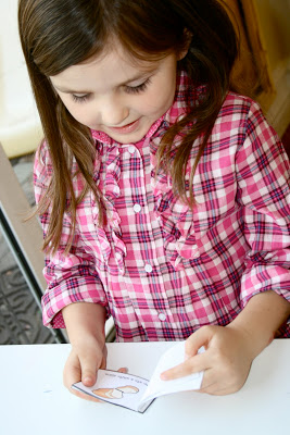The Ready2Read program is a hands-on, interactive and engaging activities that make learning phonics, sight words and word families fun for Pre-K, Kindergarten, and 1st Grade!