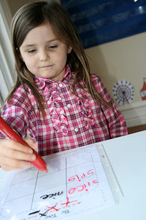The Ready2Read program is a hands-on, interactive and engaging activities that make learning phonics, sight words and word families fun for Pre-K, Kindergarten, and 1st Grade!