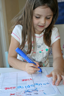 The Ready2Read program is a hands-on, interactive and engaging activities that make learning phonics, sight words and word families fun for Pre-K, Kindergarten, and 1st Grade!