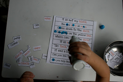The Ready2Read program is a hands-on, interactive and engaging activities that make learning phonics, sight words and word families fun for Pre-K, Kindergarten, and 1st Grade!