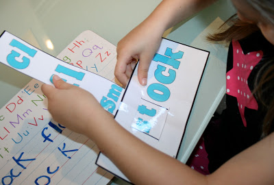 The Ready2Read program is a hands-on, interactive and engaging activities that make learning phonics, sight words and word families fun for Pre-K, Kindergarten, and 1st Grade!