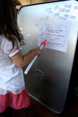 The Ready2Read program is a hands-on, interactive and engaging activities that make learning phonics, sight words and word families fun for Pre-K, Kindergarten, and 1st Grade!