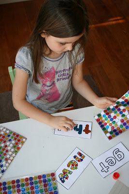 Sight Word Decorating (Cherrio Mats)
