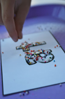 The Ready2Read program is a hands-on, interactive and engaging activities that make learning phonics, sight words and word families fun for Pre-K, Kindergarten, and 1st Grade!