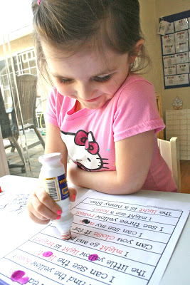 Ready2Read Level 2 Unit 9 in action! The Ready2Read program is a hands-on, interactive and engaging activities that make learning phonics, sight words and word families fun for Pre-K, Kindergarten, and 1st Grade!