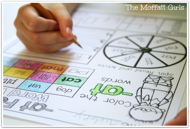 CVC Word Family Word Work CVC Word Family Word work is a FUN, hands-on approach to learning and practicing 24 CVC word families for Kindergarten and 1st Grade!