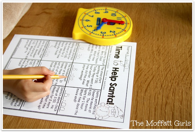 There are 3 interactive grammar foldables in the Christmas NO PREP packet for 1st Grade and they are a HUGE hit and such a great learning tool!