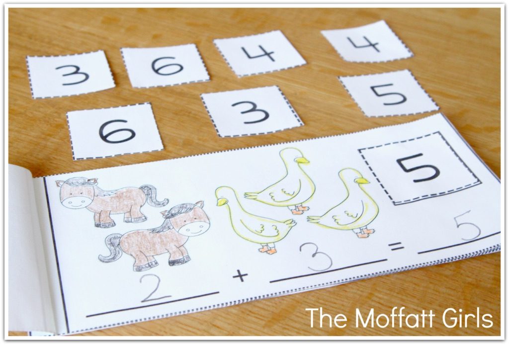 Math Booklets are a FUN and interactive way to help students solve simple addition and subtraction problems up to 20 for Preschool, Kindergarten and 1st Grade!