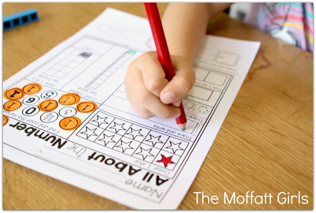 The Numbers 1-20 NO PREP Packet is geared toward Pre-K, Kindergarten and 1st Grade students to identify numbers in a variety of ways while developing number sense, includes Number Word Watches!
