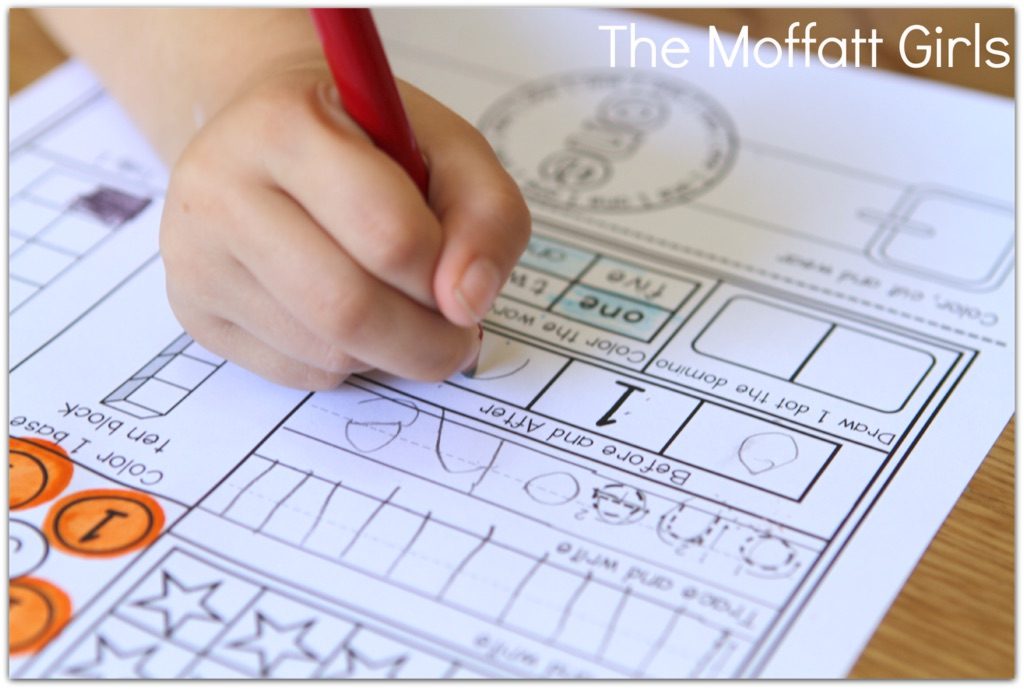The Numbers 1-20 NO PREP Packet is geared toward Pre-K, Kindergarten and 1st Grade students to identify numbers in a variety of ways while developing number sense, includes Number Word Watches!