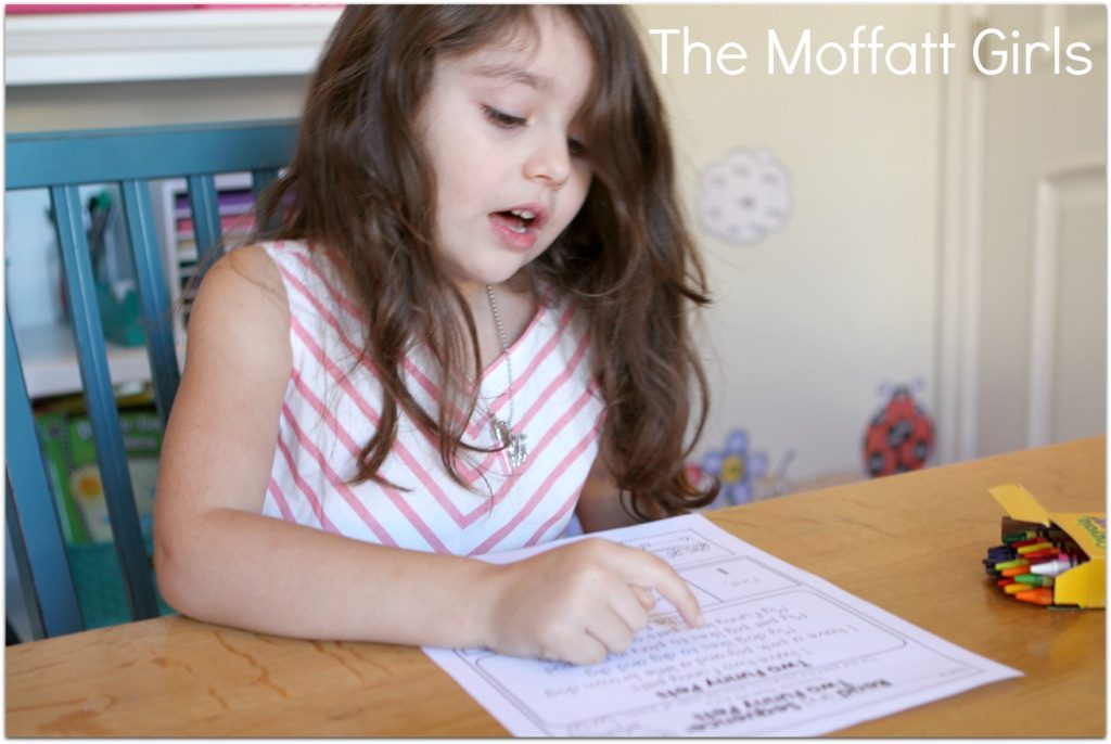 Read and Sequence NO PREP Packet (Set 1) in action! The Read and Sequence NO PREP packet is specifically designed to help beginning and or struggling readers build CONFIDENCE, FLUENCY and reading COMPREHENSION!