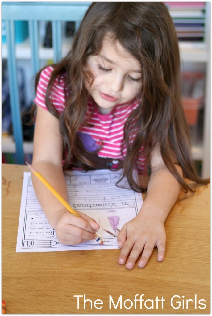 February Journal Prompts for Beginning Writers! These February NO PREP 20 journal prompts include I Can statements to build writing skills and a picture dictionary to spark the imagination. Perfect for beginning writers.