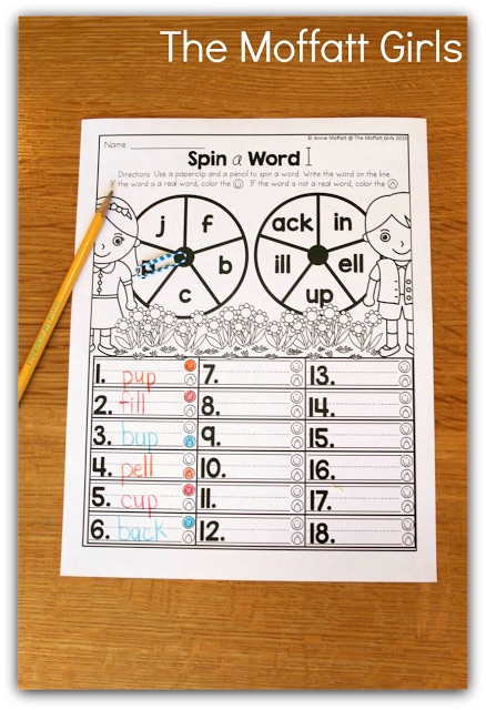 Teaching Word Work and Reading Comprehension through Nursery Rhymes! These packets are designed to build both PHONICS SKILLS AND READING COMPREHENSION with simple nursery rhymes! This packet is targeted for 1st Grade, but can also be used with high flying Kindergarteners!
