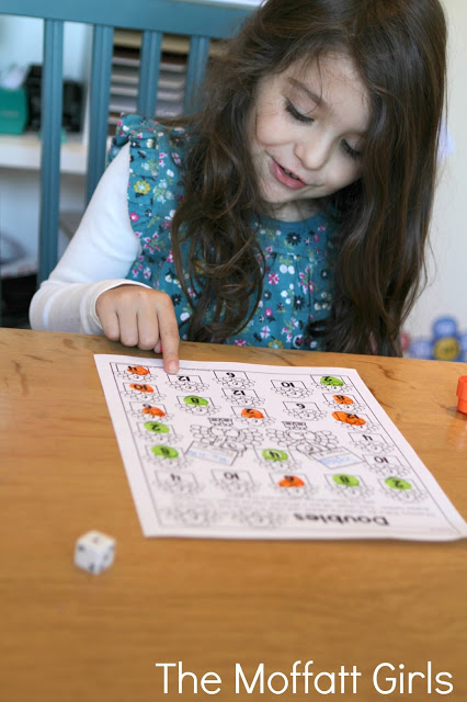 November NO PREP Packet (1st Grade) in action! Teach addition, subtraction, sight words, phonics, grammar, handwriting and so much more with the November NO PREP Packet for First Grade!