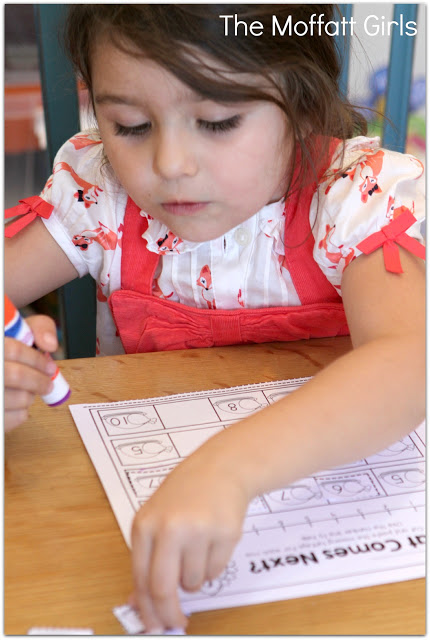 November NO PREP Packet (Kindergarten) in action! Teach basic addition, subtraction, sight words, phonics, letters, handwriting and so much more with the November NO PREP Packet for Kindergarten!