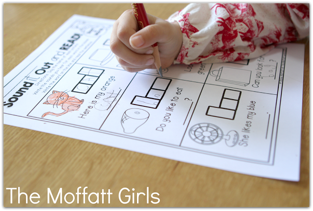 Teach basic addition, subtraction, sight words, phonics, letters, handwriting and so much more with the December NO PREP Packet for Kindergarten!