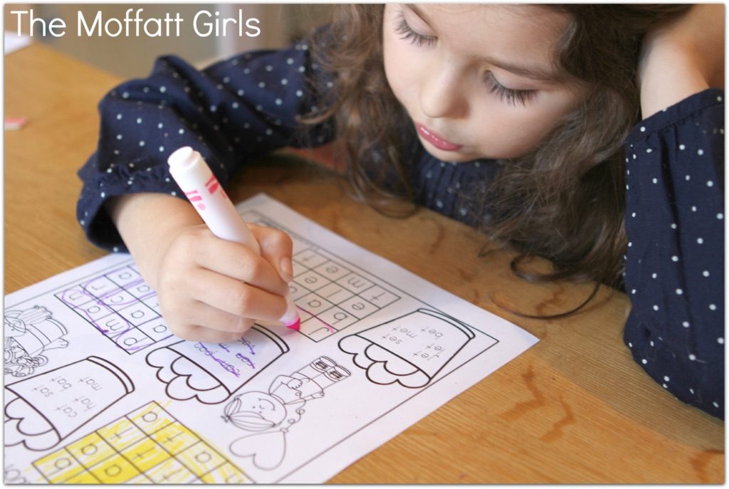 February NO PREP Packet (Kindergarten) in action! Teach basic addition, subtraction, sight words, phonics, letters, handwriting and so much more with the February NO PREP Packet for Kindergarten!