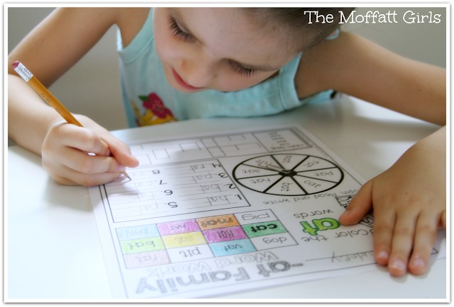 CVC Word Family Word Work- These hands-on activities help build fluency in beginning readers in a fun way!