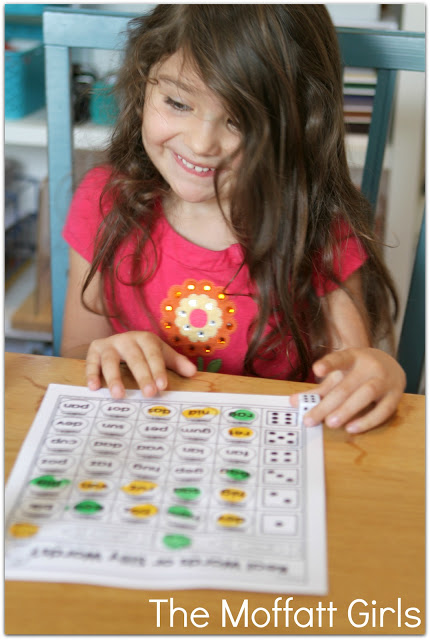 March NO PREP Packet (Kindergarten) in action! Teach basic addition, subtraction, sight words, phonics, letters, handwriting and so much more with the March NO PREP Packet for Kindergarten!