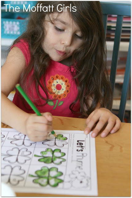 March NO PREP Packet (Kindergarten) in action! Teach basic addition, subtraction, sight words, phonics, letters, handwriting and so much more with the March NO PREP Packet for Kindergarten!