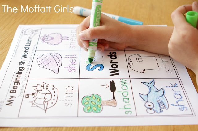 Digraphs can be tricky for struggling readers, and it's important for readers to learn how to identify digraphs early on. These activities cover both beginning and ending digraphs!