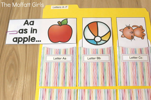 Beginning Sounds Pocket Chart! Beginning Sounds are a great place to start when introducing phonemic awareness to your students. Teaching phonemic awareness sets a strong foundation for phonics and reading skills for beginning and struggling readers.