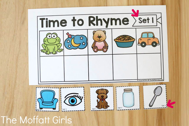 Time to Rhyme Phonemic Awareness Packet! With the Time to Rhyme Cards, students work on hearing the ending sounds to identify a rhyme.
