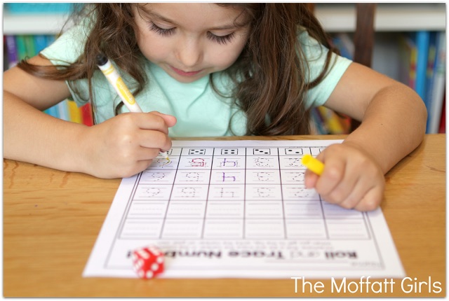 Back to School NO PREP Math and Literacy (Kindergarten) in action! Teach basic addition, subtraction, sight words, phonics, letters, handwriting and so much more with the August and September NO PREP Packet for Kindergarten!