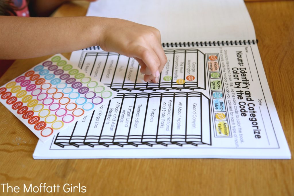 Teach nouns in a fun and effective way with the Grammar and Language Arts NO PREP Packet for 2nd Grade!