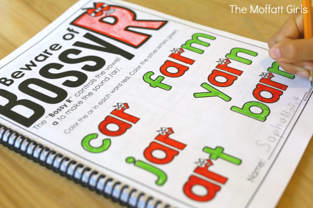 Bossy R words can be tricky for beginning readers to learn. These NO PREP packets teach r-controlled vowels in a variety of ways!