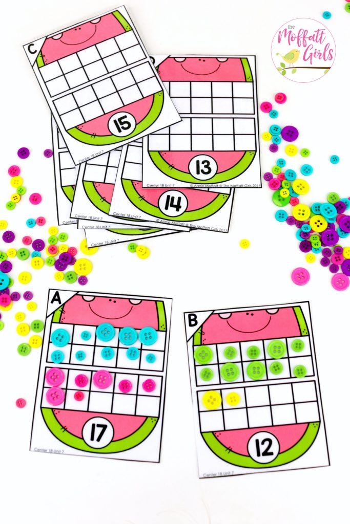Place Value with Ten Frames- Fun place value math center to teach tens and ones! Teach base ten math with these hands-on math centers for Kindergarten!