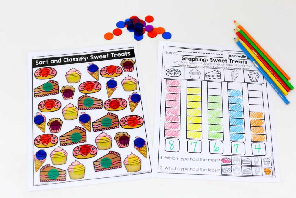 Sort and Classify- Sweet Treats: This fun Kindergarten Math activity helps students measure items and analyze data in a hands-on way!