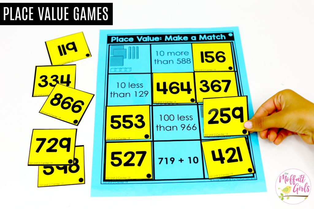 Place Value- Make a Match! Find the number that matches the base ten blocks. Fun math centers to teach place value in Second Grade!